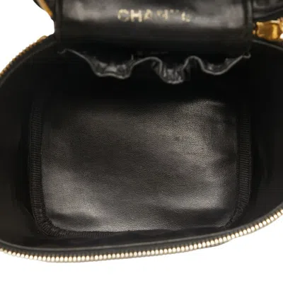 Pre-owned Chanel Caviar Skin Black Gold Caviar Leather Handbag Vanity Bag () In Black, Gold