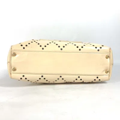 Pre-owned Chanel Ivory Shoulder Bag Tote Bag ()