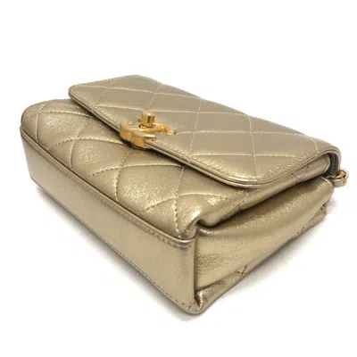 Pre-owned Chanel Matelasse Gold Leather Handbag Shoulder Bag ()