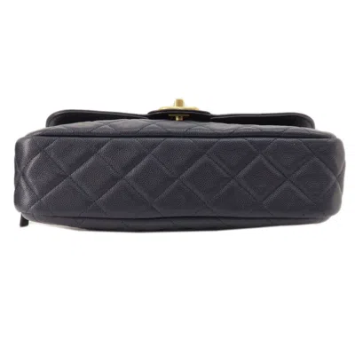 Pre-owned Chanel Navy Caviar Leather Shoulder Bag ()