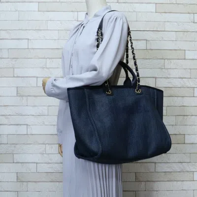 Pre-owned Chanel Navy Straw Shoulder Bag ()