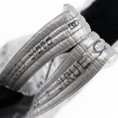 Pre-owned Chanel Silver Nylon Tote Bag ()