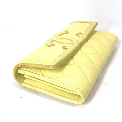 Pre-owned Chanel Yellow Leather Long Wallet (bi-fold) ()