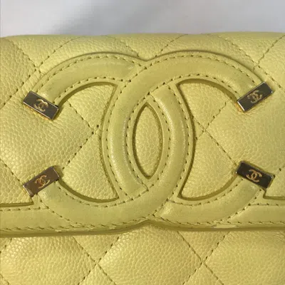 Pre-owned Chanel Yellow Leather Long Wallet (bi-fold) ()