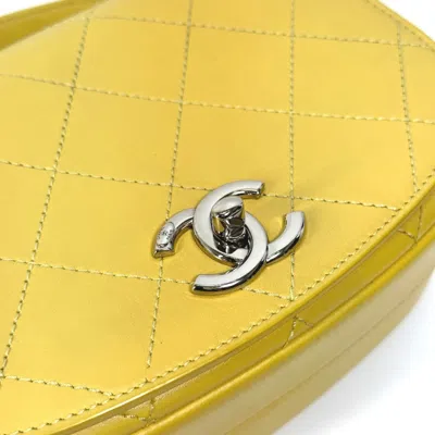Pre-owned Chanel Yellow Leather Shoulder Bag ()