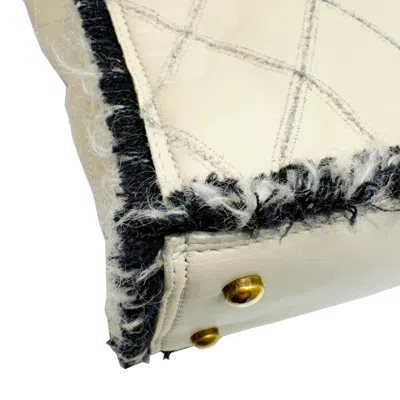 Pre-owned Chanel Beige Black Tweed Leather Tote Bag () In Beige, Black