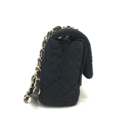Pre-owned Chanel Black Canvas Shoulder Bag ()