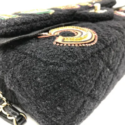 Pre-owned Chanel Black Canvas Shoulder Bag ()