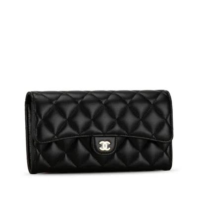 Pre-owned Chanel Black Leather Long Wallet (bi-fold) ()