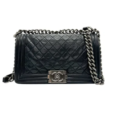 Pre-owned Chanel Black Leather Shoulder Bag ()