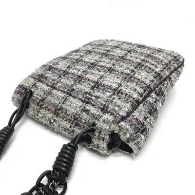 Pre-owned Chanel Gray Tweed Shoulder Bag ()
