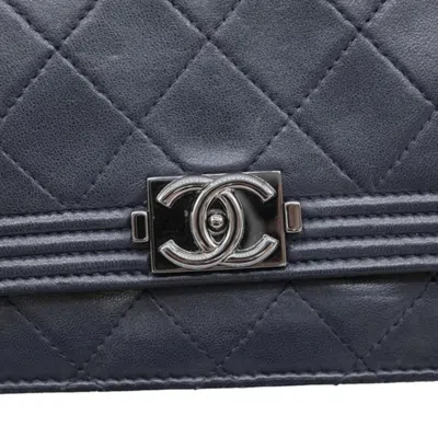 Pre-owned Chanel Navy Leather Chain/shoulder Wallet ()