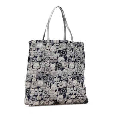 Pre-owned Chanel Navy Silver Nylon Leather Pouch Tote Bag () In Navy, Silver