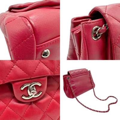 Pre-owned Chanel Red Color Leather Shoulder Bag ()