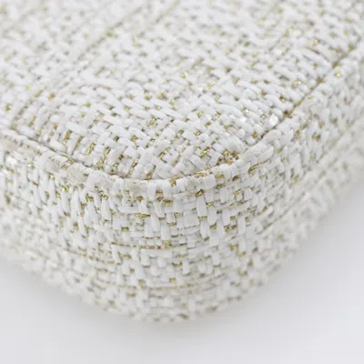 Pre-owned Chanel White Tweed Shoulder Bag ()