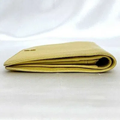 Pre-owned Chanel Yellow Leather Long Wallet (bi-fold) ()