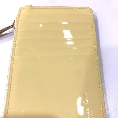 Pre-owned Dior Christian  Beige Patent Leather Coin Purse/coin Case ()