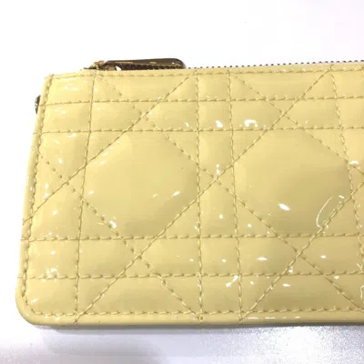 Pre-owned Dior Christian  Beige Patent Leather Coin Purse/coin Case ()