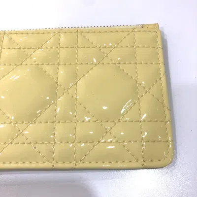 Pre-owned Dior Christian  Beige Patent Leather Coin Purse/coin Case ()