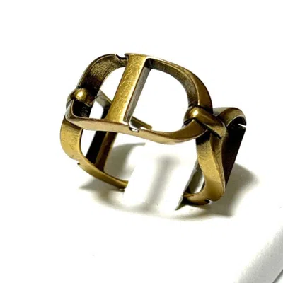 Pre-owned Dior Christian  Gold Metal Band Ring ()