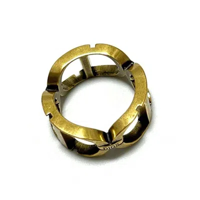 Pre-owned Dior Christian  Gold Metal Band Ring ()