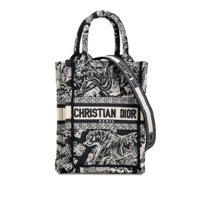 Pre-owned Dior Christian  Navy White Jacquard Handbag Shoulder Bag () In Navy, White