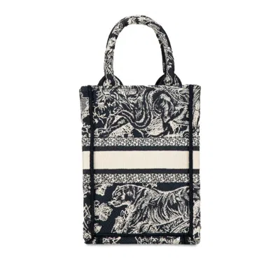 Pre-owned Dior Christian  Navy White Jacquard Handbag Shoulder Bag () In Navy, White