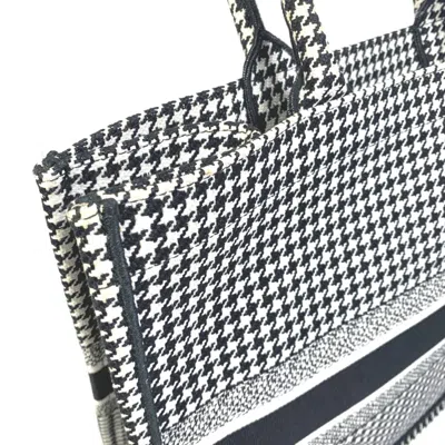 Pre-owned Dior Christian  White Cloth Tote Bag ()