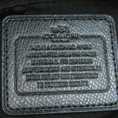 Pre-owned Coach Black Canvas Shoulder Bag ()