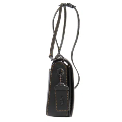 Pre-owned Coach Black Leather Shoulder Bag ()