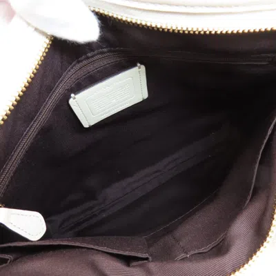 Pre-owned Coach Signature Beige Signature Line Shoulder Bag ()