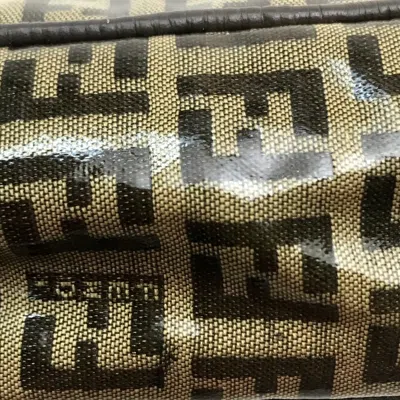 Pre-owned Fendi Beige Other Shoulder Bag ()