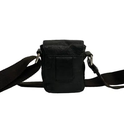 Pre-owned Givenchy Black Canvas Leather Shoulder Bag ()