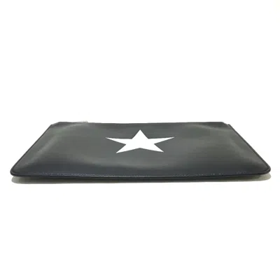 Pre-owned Givenchy Black Leather Clutch Bag ()