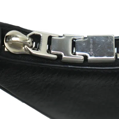 Pre-owned Givenchy Black Leather Shoulder Bag ()