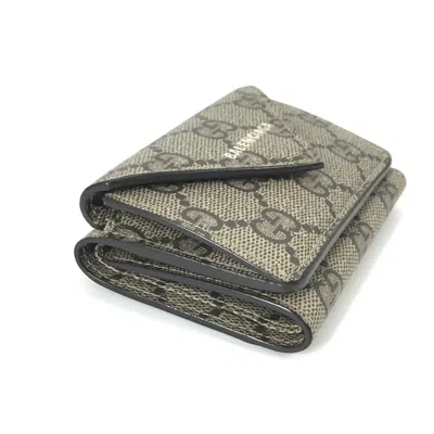 Pre-owned Gucci Beige Other Wallet (tri-fold) ()