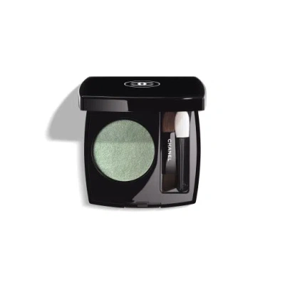 Chanel Ombre Essentielle Multi-use Longwearing Eyeshadow