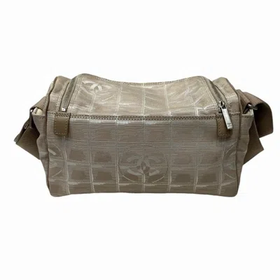 Pre-owned Chanel Beige Nylon Canvas Shoulder Bag ()