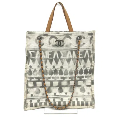 Pre-owned Chanel Beige Other Shoulder Bag ()