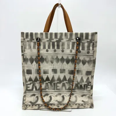 Pre-owned Chanel Beige Other Shoulder Bag ()