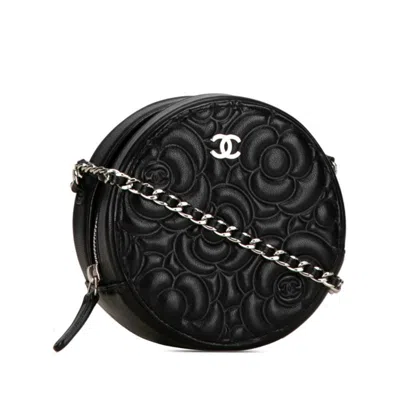 Pre-owned Chanel Black Leather Pochette Shoulder Bag ()