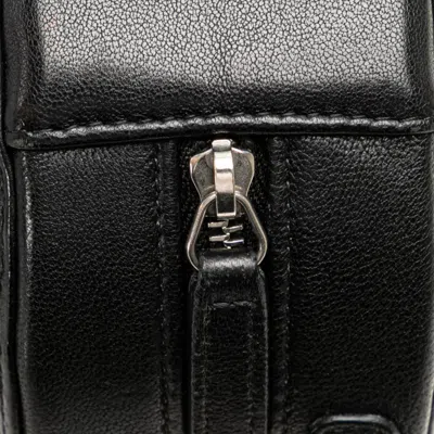 Pre-owned Chanel Black Leather Pochette Shoulder Bag ()