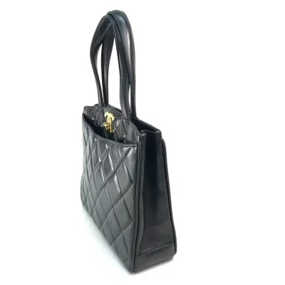 Pre-owned Chanel Black Leather Tote Bag ()