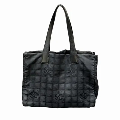 Pre-owned Chanel Black Nylon Tote Bag ()