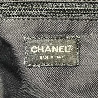 Pre-owned Chanel Black Nylon Tote Bag ()