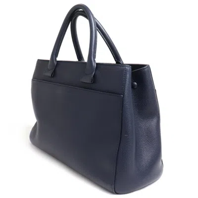 Pre-owned Chanel Navy Caviar Leather Shoulder Bag ()