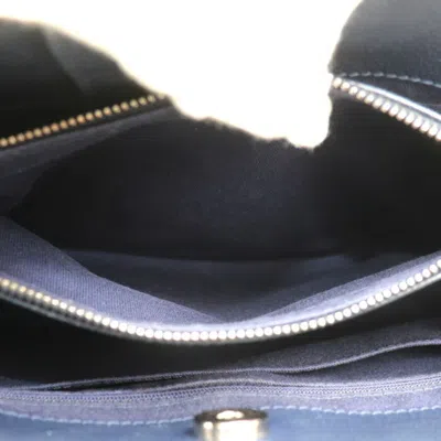 Pre-owned Chanel Navy Caviar Leather Shoulder Bag ()