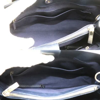 Pre-owned Chanel Navy Caviar Leather Shoulder Bag ()