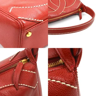 Pre-owned Chanel Off-white Red Color Leather Shoulder Bag () In Off-white, Red Color