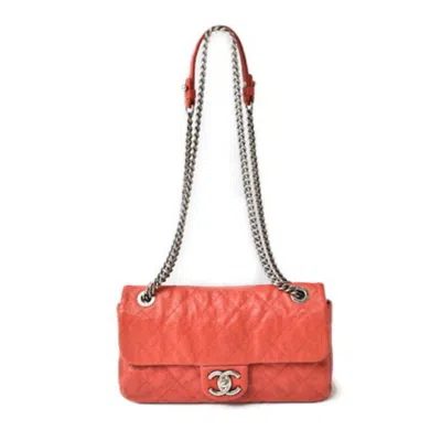 Pre-owned Chanel Red Color Caviar Leather Shoulder Bag ()